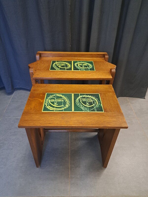 2 nesting tables in solid oak and earthenware tiles