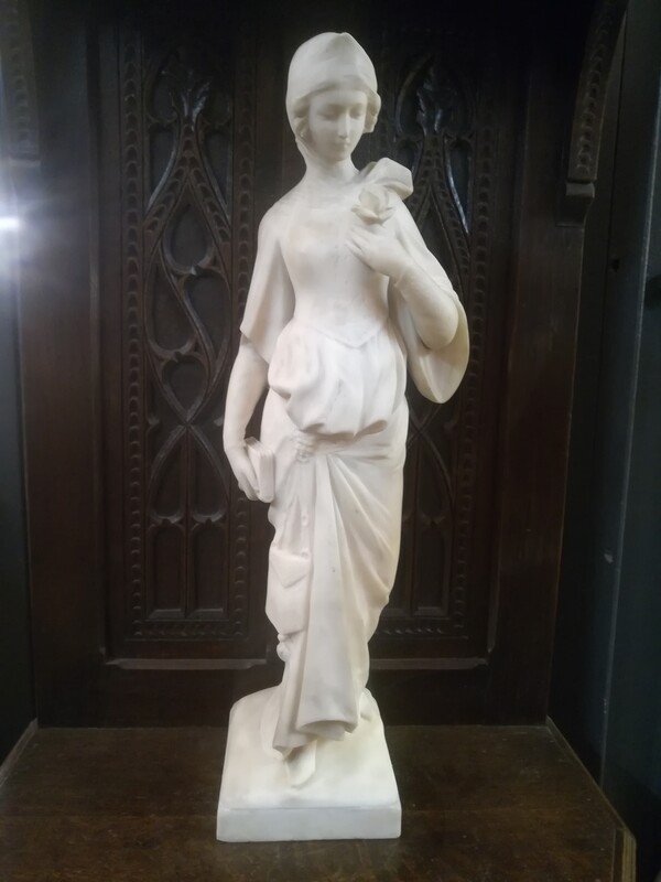 Alabaster signed « elegant rose» statue