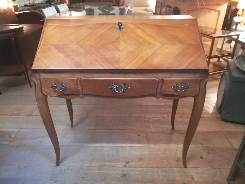 Cherry wood Louis XV style desk  