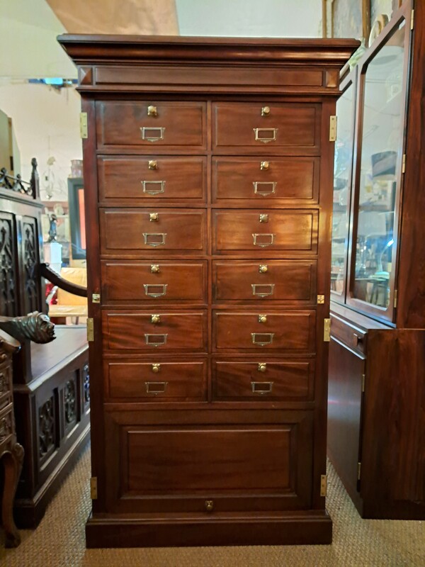 Mahogany notary furniture with flaps from the art deco period