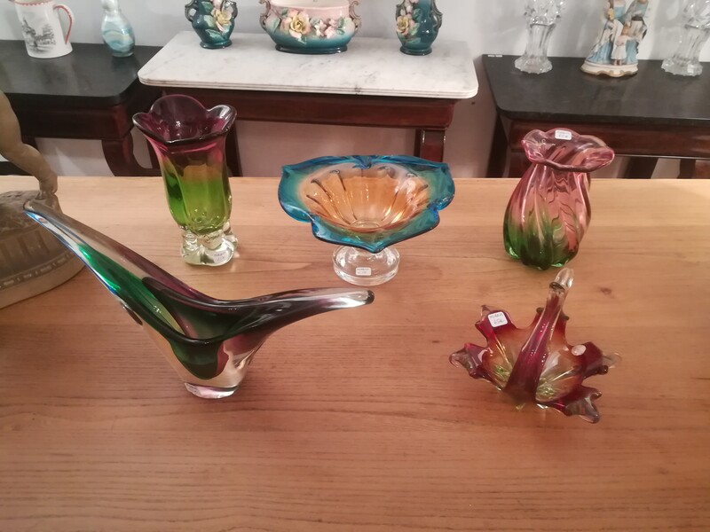 Set of 5 Murano multicolored glass empty-pockets and vases  